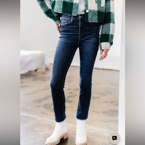 NWT Vervet Leona Super High Rise Straight Stretch Raw Hem size 31 - Picture 1 of 12